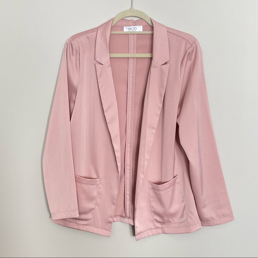 EUC Mod Blush Pink Open Front Blazer with Pockets